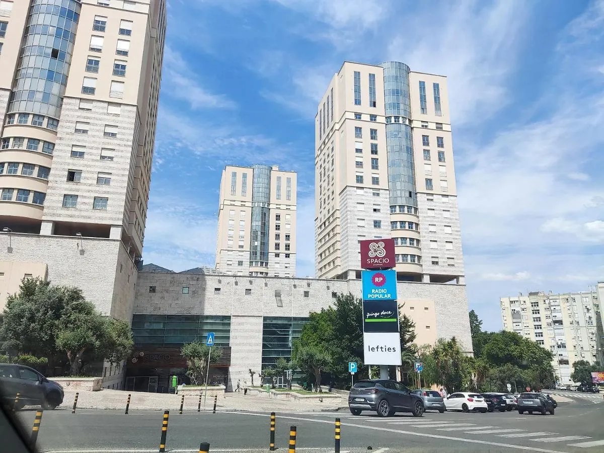 Apartment Near Expo Of Lisboa 포르투갈